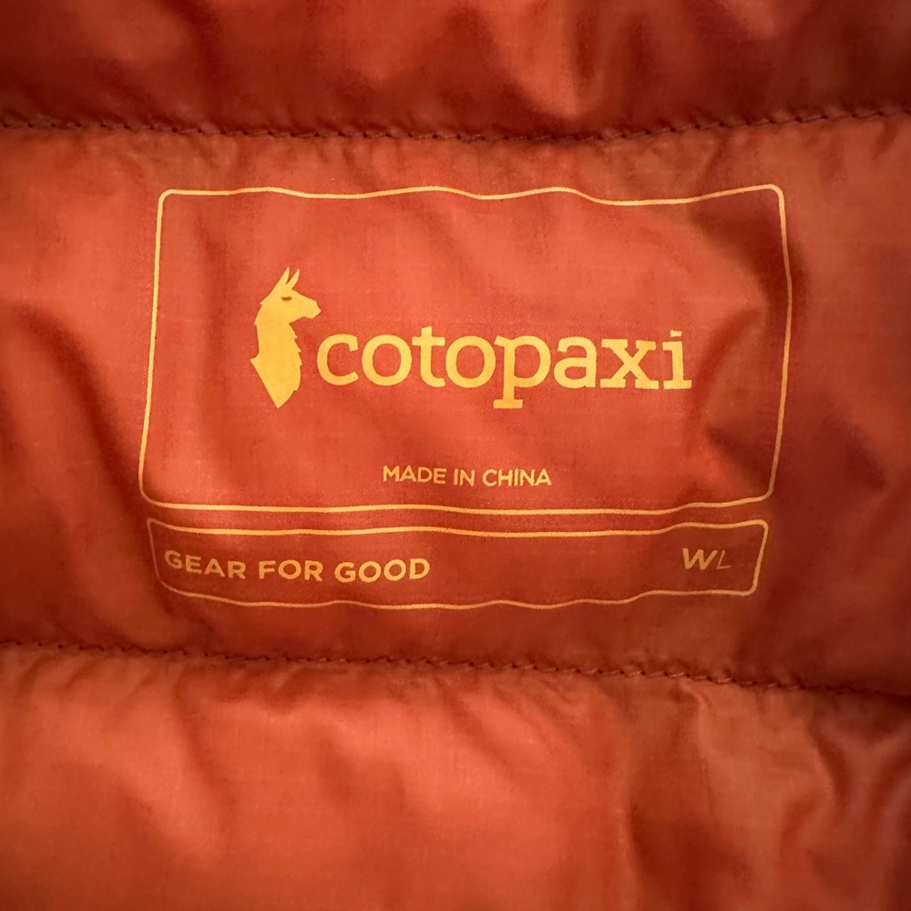 Cotopaxi Women’s Fuego Hooded Down Jacket - Maritime/Cayenne Stripes - Picture 5 of 5